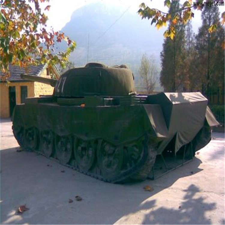 颍东大型充气坦克
